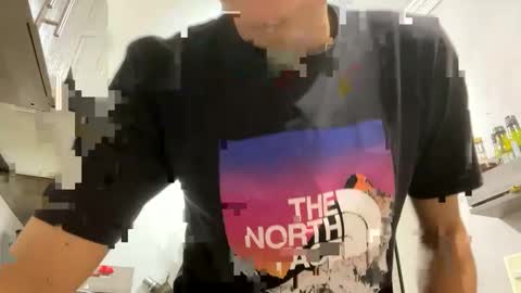 Snapshot of hefesto_69 chatting on 12.07.24 hefesto_69 online show from 12.07.24