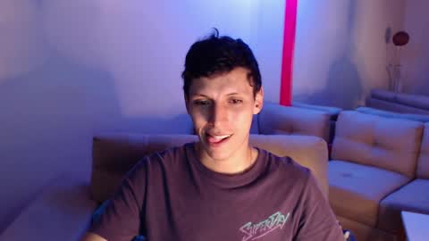 Snapshot of hefesto_69 chatting on 02.14.25 hefesto_69 online show from 02.14.25