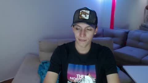 Snapshot of hefesto_69 chatting on 02.24.25 hefesto_69 online show from 02.24.25