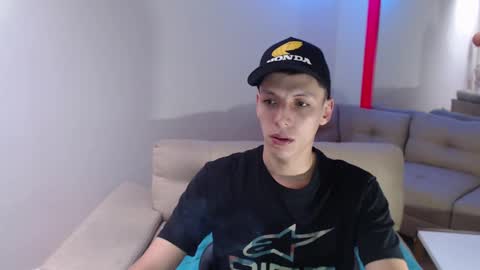 Snapshot of hefesto_69 chatting on 03.08.25 hefesto_69 online show from 03.08.25