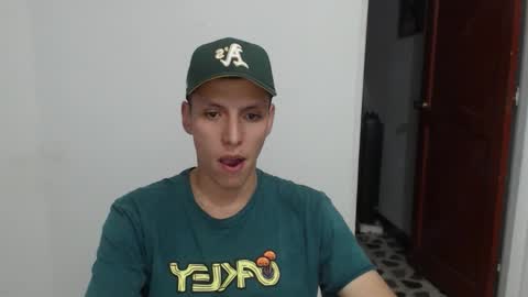 Snapshot of hefesto_69 chatting on 11.12.25 hefesto_69 online show from 11.12.25