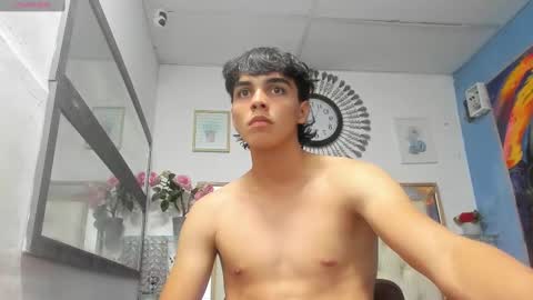 heiker_ online show from 03.08.25