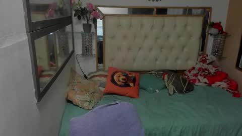 heiker_ online show from 11.15.25