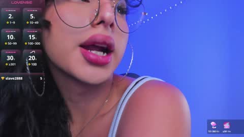 Heka Prudence online show from 12.23.24