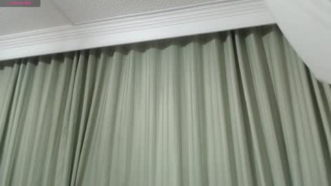 Snapshot of hellen_garcia chatting on 12.02.24 Hellen online show from 12.02.24