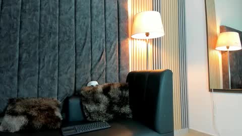 Snapshot of hellen_rice chatting on 09.20.25 hellen_rice online show from 09.20.25