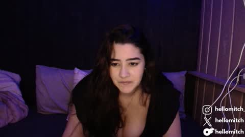 Snapshot of hellobitch98 chatting on 10.24.25 Mitch online show from 10.24.25