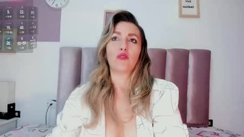 Snapshot of hera_godess chatting on 01.17.25 Hera godes online show from 01.17.25