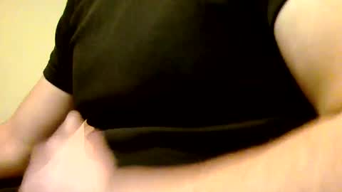 Snapshot of heretost chatting on 01.02.25 mr D online show from 01.02.25