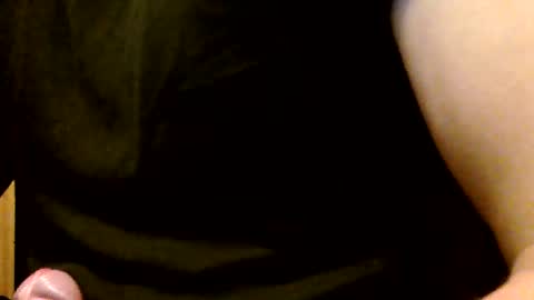 Snapshot of heretost chatting on 01.19.25 mr D online show from 01.19.25