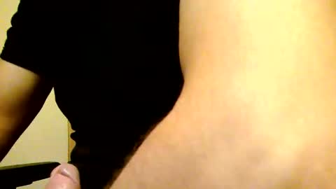 Snapshot of heretost chatting on 11.28.25 mr D online show from 11.28.25