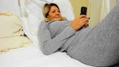 Heyheygrey online show from 01.30.25