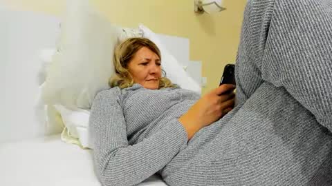 Heyheygrey online show from 02.14.25