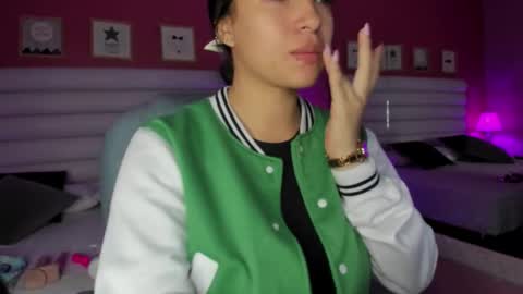 hilary_tailor online show from 10.18.25