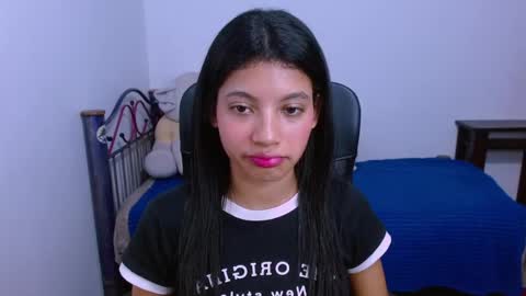 Snapshot of hinata_9 chatting on 10.16.25      0600AM-1100AM - online show from 10.16.25