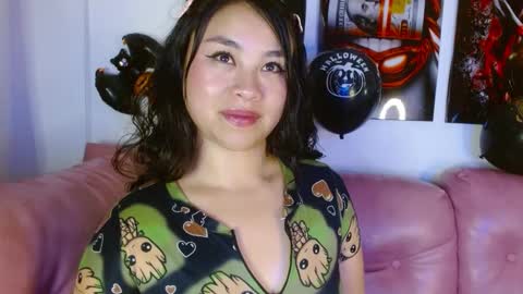 hinata lee online show from 10.10.25