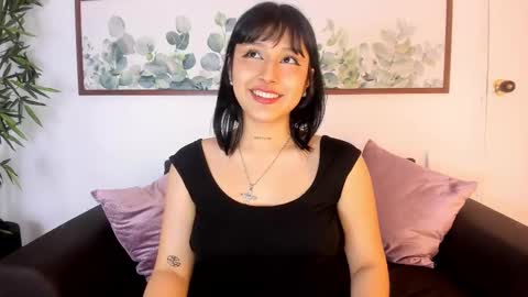 Snapshot of hiromichan_ chatting on 12.12.24 Hiromi online show from 12.12.24