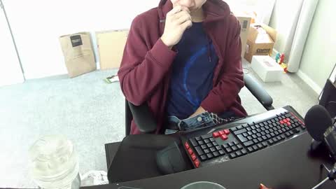 Snapshot of hoboayoyo chatting on 09.14.25 Hentai man online show from 09.14.25