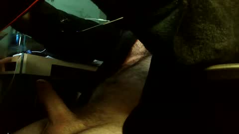 Hairy Hockey Player 92 online show from 01.23.25