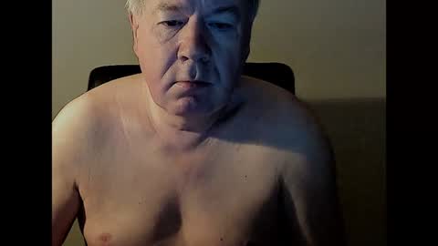 Snapshot of holgerhb53 chatting on 01.29.25 Holger online show from 01.29.25