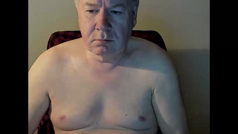 Snapshot of holgerhb53 chatting on 02.06.25 Holger online show from 02.06.25