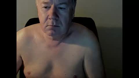 Snapshot of holgerhb53 chatting on 02.16.25 Holger online show from 02.16.25