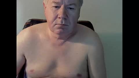 Snapshot of holgerhb53 chatting on 02.23.25 Holger online show from 02.23.25