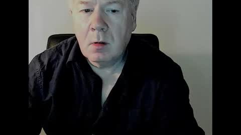 Snapshot of holgerhb53 chatting on 02.25.25 Holger online show from 02.25.25