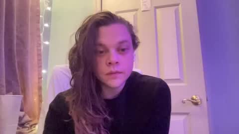 Snapshot of holly23hopefull chatting on 01.05.25 Hollys Drive threw Side Of CB. online show from 01.05.25