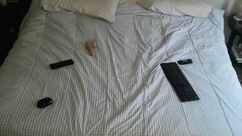 Snapshot of hollygirl88 chatting on 12.21.24 HollyGirl88 online show from 12.21.24