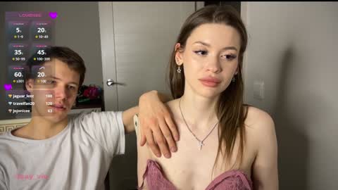 Snapshot of holybabe342 chatting on 02.04.25 Vio online show from 02.04.25