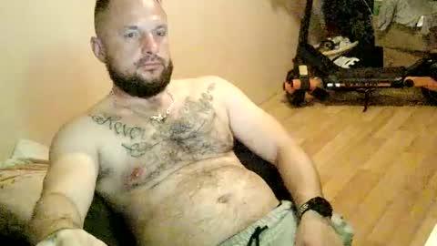 Snapshot of hoops891 chatting on 09.20.25 Hoops891 online show from 09.20.25