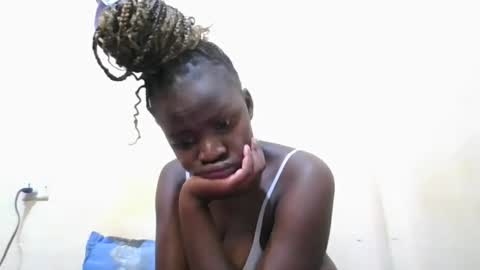 Snapshot of hope_terry chatting on 11.25.25 hope_terry online show from 11.25.25