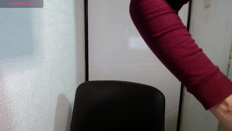 Snapshot of horny_and_daring chatting on 01.06.25 horny and daring online show from 01.06.25