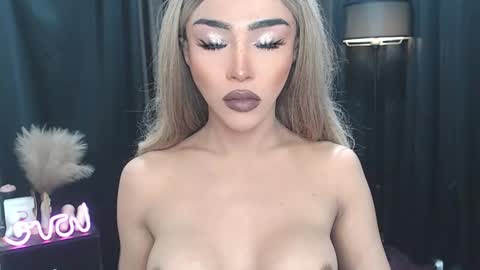 Snapshot of horny_ayahh chatting on 02.24.25 horny_ayahh online show from 02.24.25