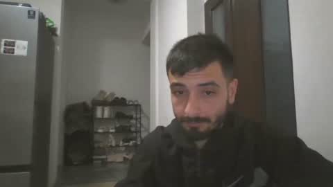 Snapshot of horny_couple9600 chatting on 10.28.25 horny_couple9600 online show from 10.28.25