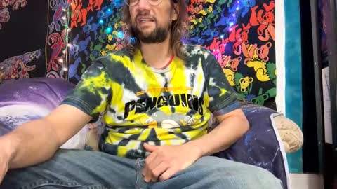 Snapshot of horny_hippie420 chatting on 12.03.24 Horny Rockstar420 online show from 12.03.24