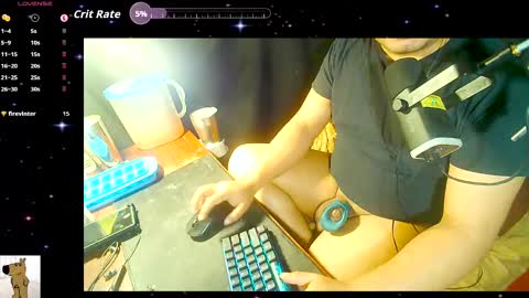 Snapshot of hornydude939393 chatting on 10.05.25 hornydude939393 online show from 10.05.25