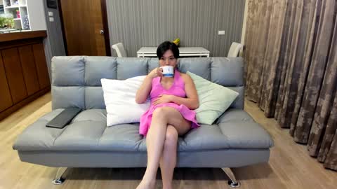 Snapshot of hornypuca chatting on 10.18.25 Puca Tam online show from 10.18.25