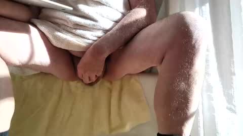 Snapshot of hornythumb chatting on 01.07.25 HornyThumb online show from 01.07.25