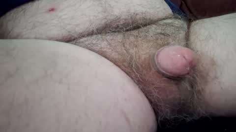 Snapshot of hornythumb chatting on 09.17.25 HornyThumb online show from 09.17.25