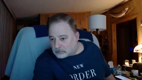 Snapshot of horsebigballs chatting on 02.08.25 horsebigballs online show from 02.08.25