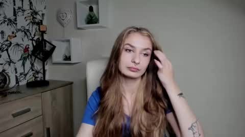 NINA online show from 09.30.25