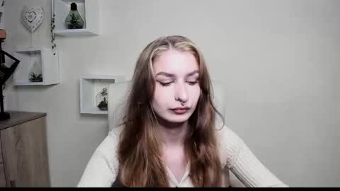 NINA online show from 10.16.25