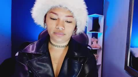 hot chocolate 4u online show from 11.01.25