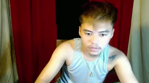 Snapshot of hot_emmanuel chatting on 02.28.25 hot_emmanuel online show from 02.28.25