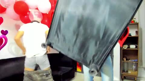 Vanesa Oliver and Andrew online show from 02.14.25