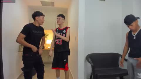 Vanesa Oliver and Andrew online show from 10.13.25