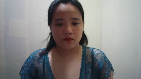 Snapshot of hotbabymomma chatting on 02.08.25 Lynn online show from 02.08.25