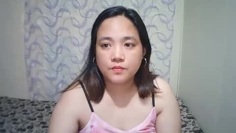 Snapshot of hotbabymomma chatting on 02.21.25 Lynn online show from 02.21.25